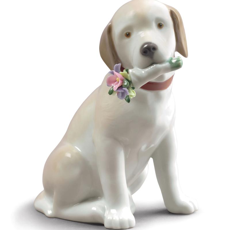 Lladro This Bouquet Is for You Dog Figurine 01009256