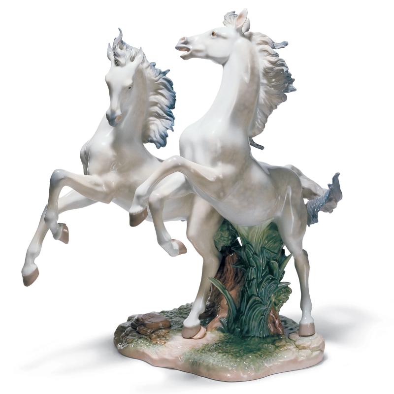 LLADRO FREE AS THE WIND 01001860 Limited Edition