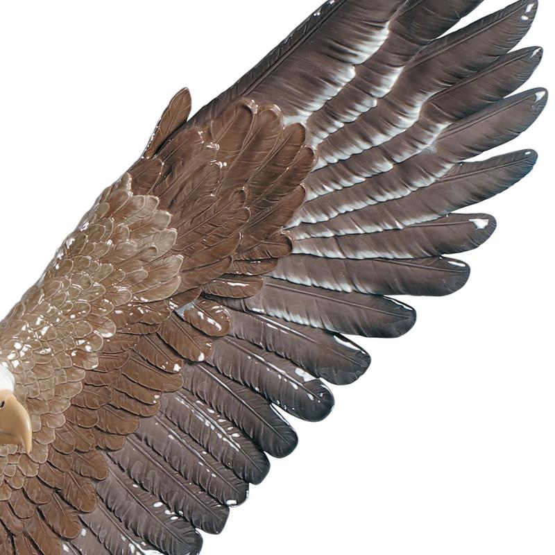 Lladro Freedom Eagle Sculpture 01009245