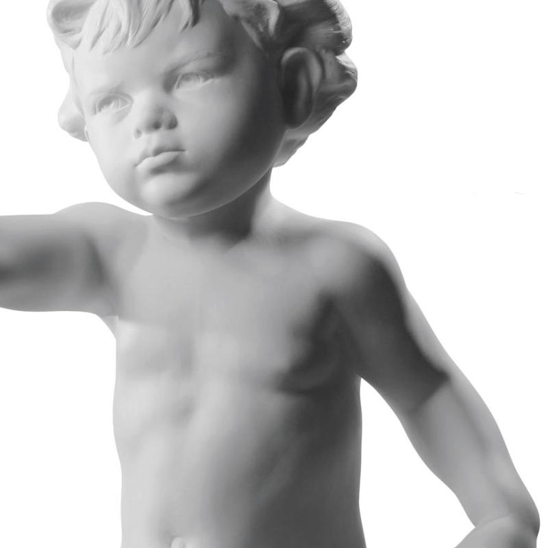 Lladro Discovering The World Boy Figurine. Limited Edition 01008755