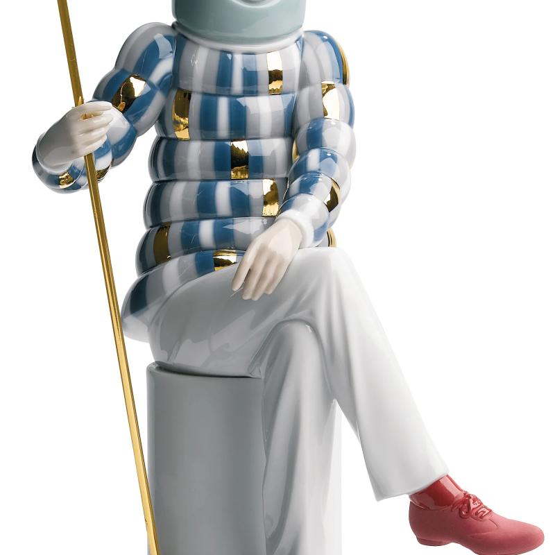 Lladro The Lover III Figurine. By Jaime Hayon 01007254