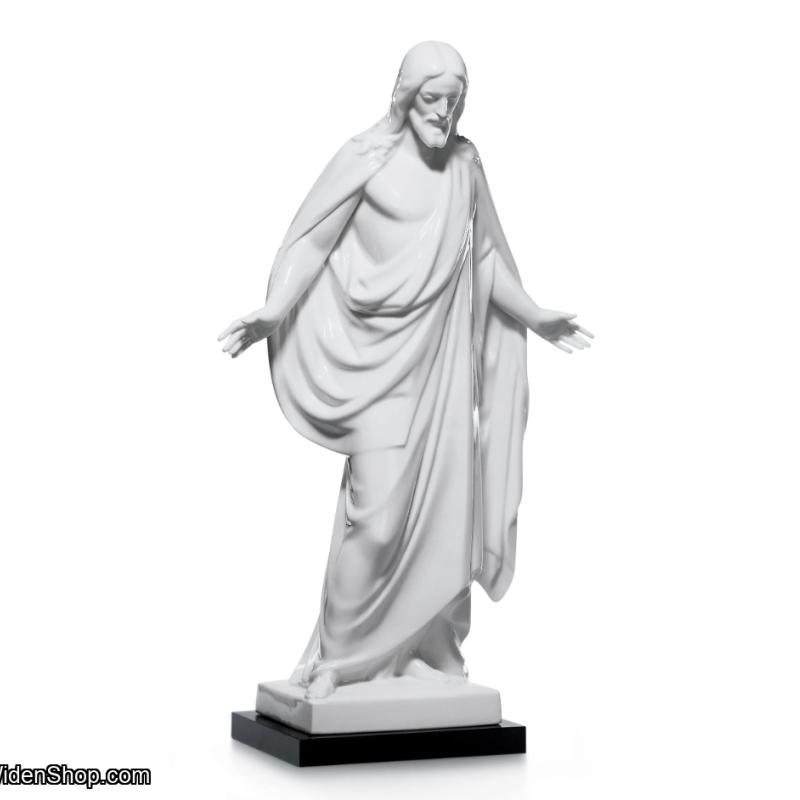 Lladro Christ Figurine. Right 01007584