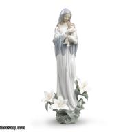 Lladro Madonna of The Flowers Figurine 01008322