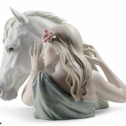 Lladro A True Friend Woman Figurine Limited Edition 01008666