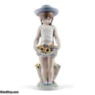Lladro Skirt Full of Flowers Girl Figurine. 60th Anniversary 01008674