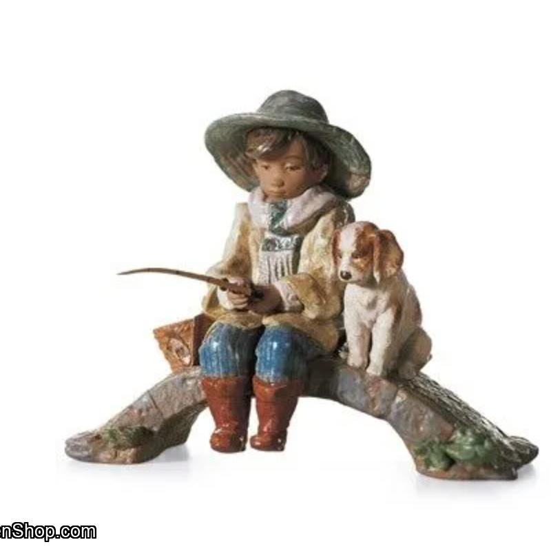 Lladro THE OLD FISHING HOLE 01012237 (Retired 2013)