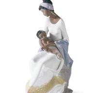 Lladro A MOTHER'S EMBRACE 01006851 (Retired 2017)