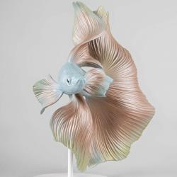 Lladro Betta Fish Sculpture Right 01009700