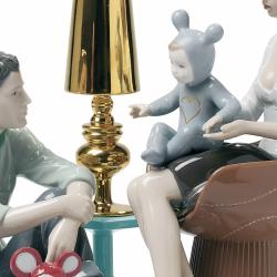 Lladro The The Family Portrait Figurine By Jaime Hayon 01007255