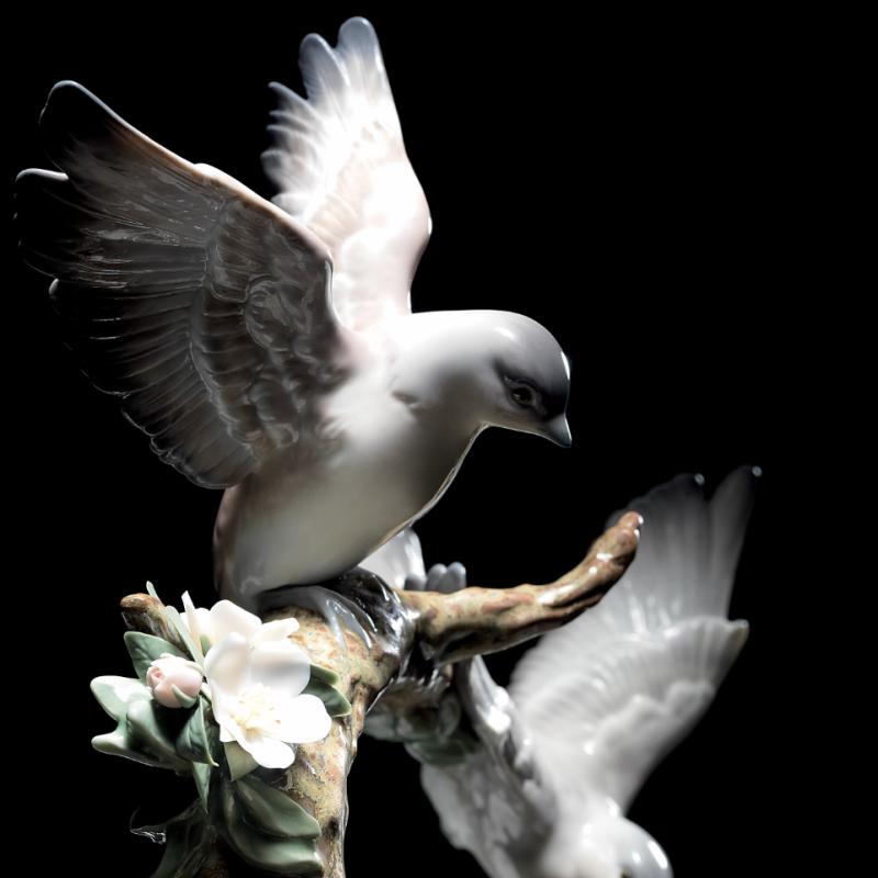 Lladro Forest Song Birds Sculpture 01008315