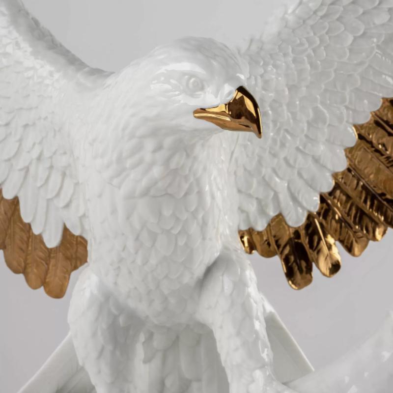 Lladro Freedom eagle Sculpture White and copper 01009578