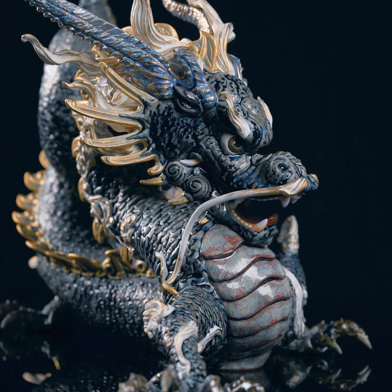 Lladro Great Dragon Sculpture Golden Lustre and Blue Limited Edition 01001934