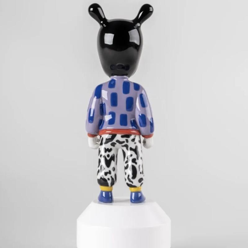 Lladro The Guest by Camille Walala 01007762