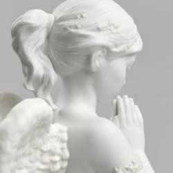Lladro Heavenly Prayer Angel Figurine 01009291