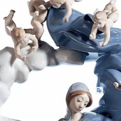 Lladro Immaculate Virgin Figurine. Limited Edition 01001799