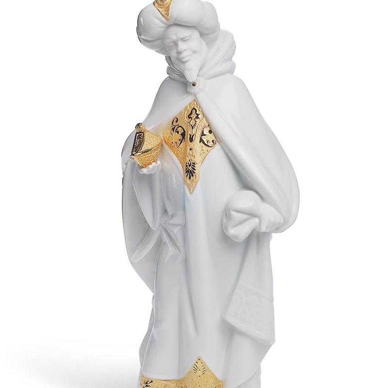 Lladro King Balthasar Nativity Figurine. Golden Lustre 01007145