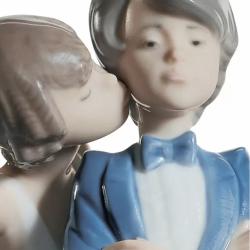 Lladro Lets Make up Children Figurine 01005555
