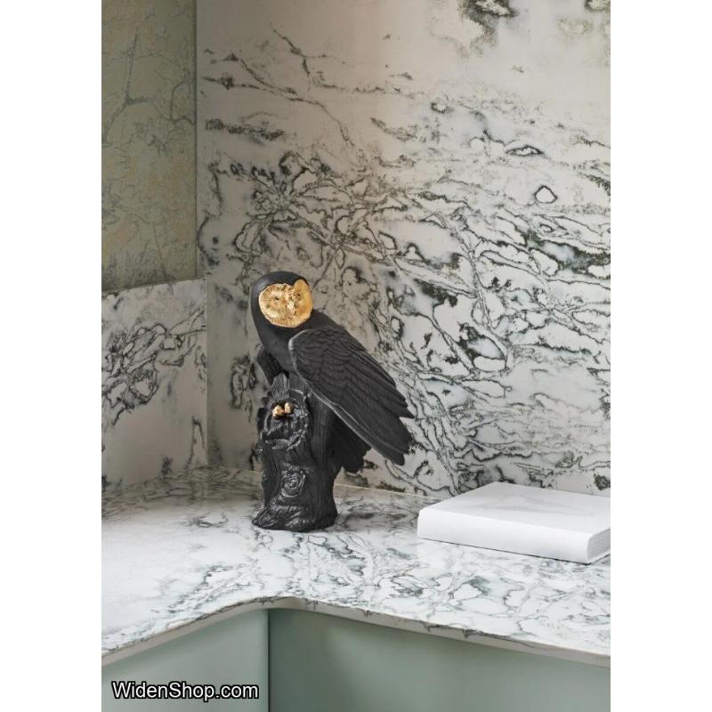 Lladro Owl Sculpture. Black-gold. Limited Edition 01009692