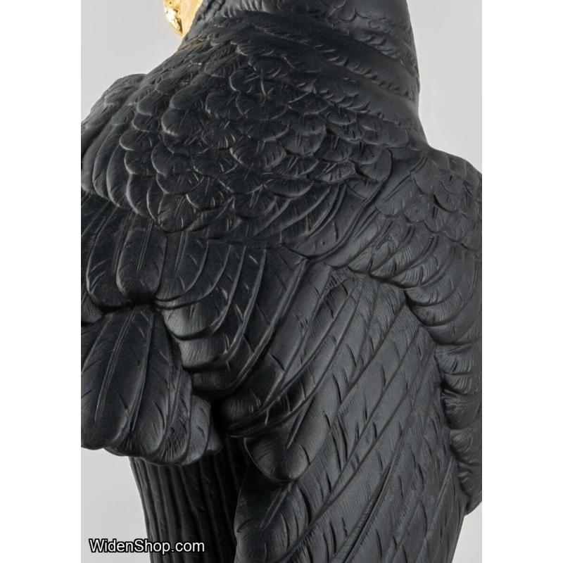 Lladro Owl Sculpture. Black-gold. Limited Edition 01009692