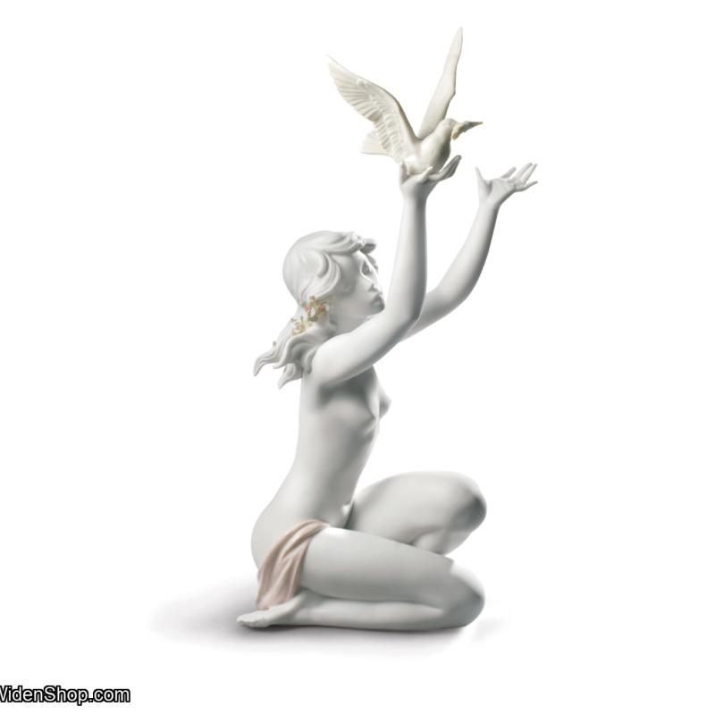 Lladro Peace Offering Woman Figurine. White 01008799