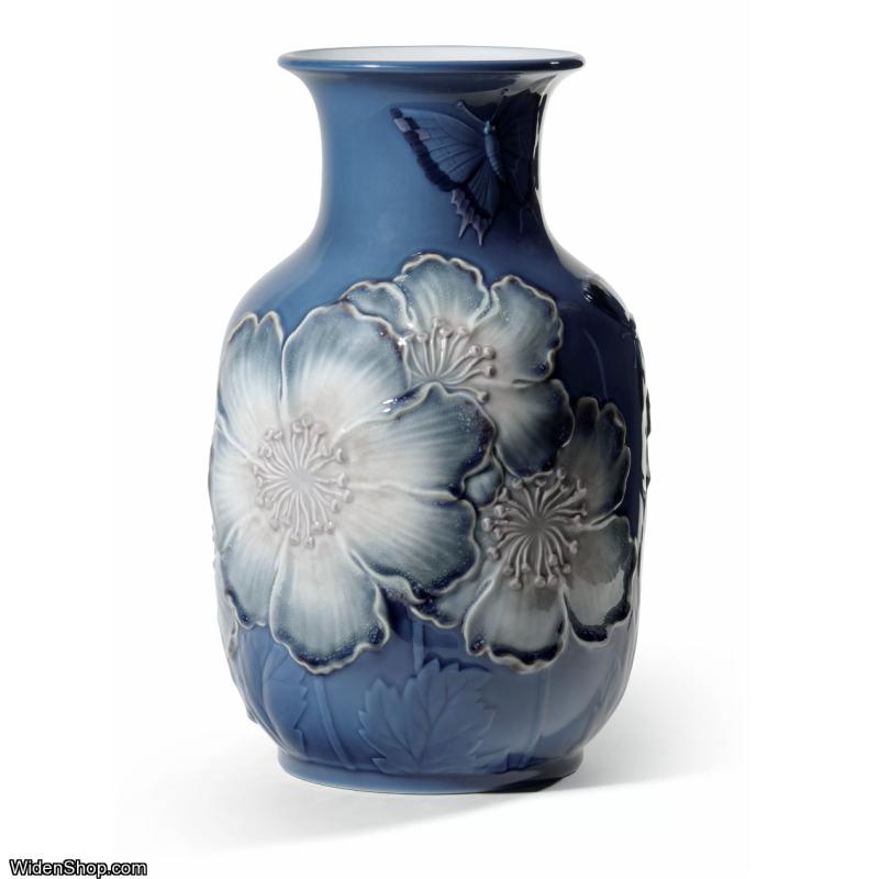 Lladro Poppy Flowers Tall Vase. Blue. Limited Edition 01008649