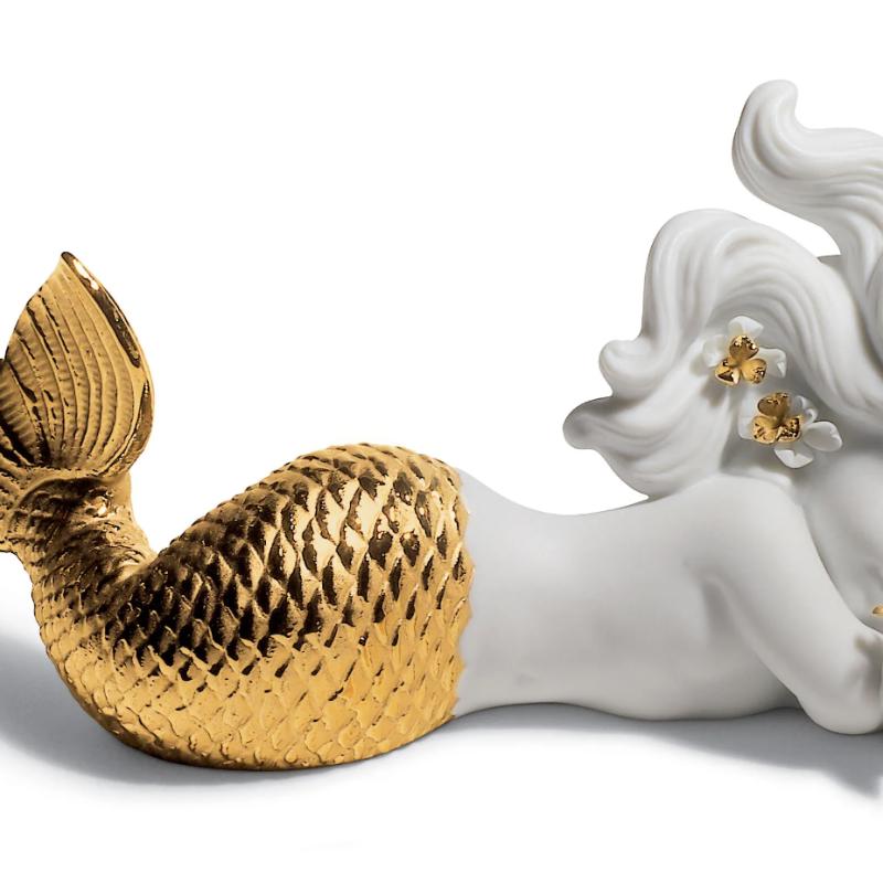 Lladro Day Dreaming at Sea Mermaid Figurine. Golden Lustre 01008560