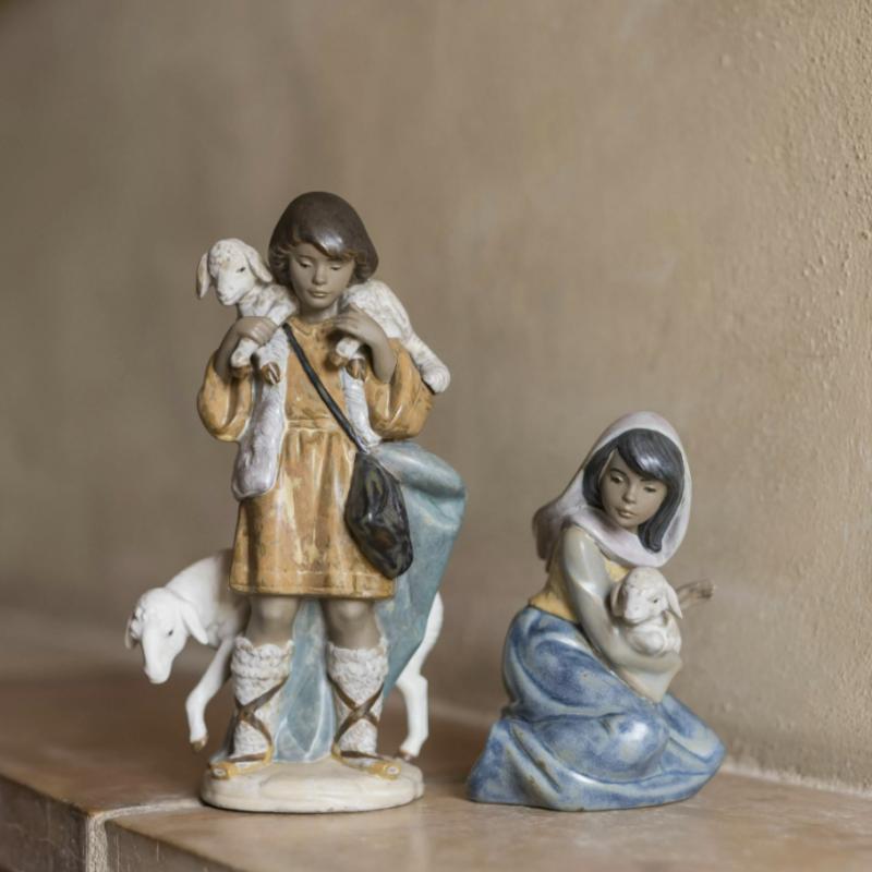 Lladro Shepherd Boy Nativity Figurine. Gres 01012284