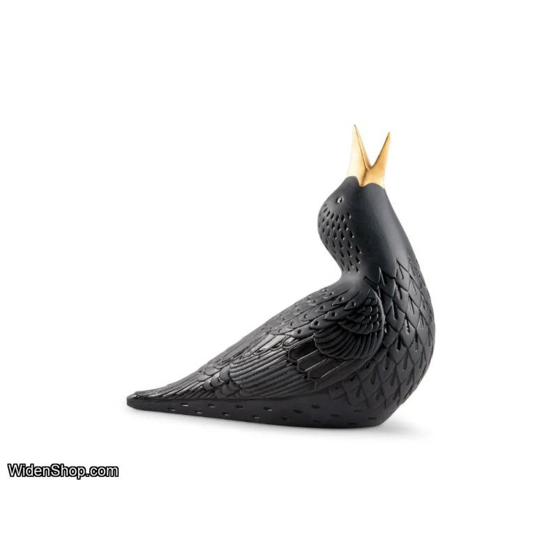 Lladro Starling I Figurine. Black 01009676