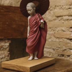 Lladro Sun Path Figurine Buddha 01012556