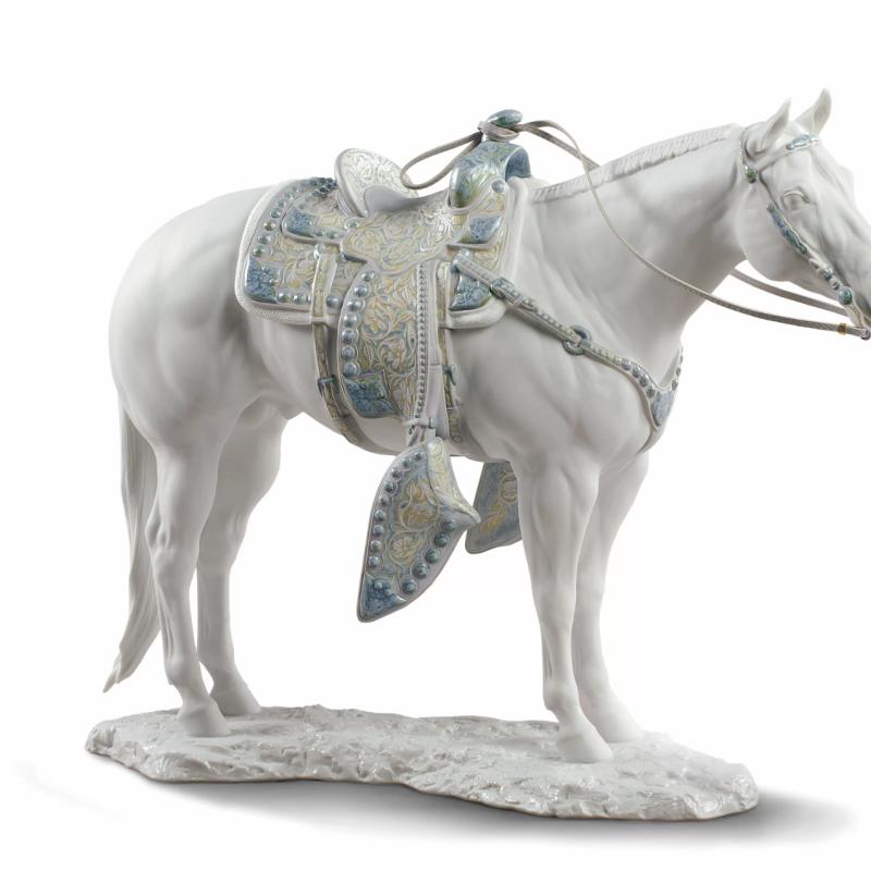 Lladro White Quarter Horse Sculpture 01009273