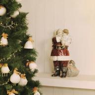 Santa I have Been Good Figurine Limited Edition Lladro 01001960