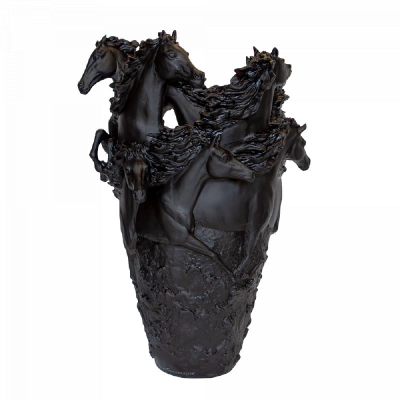 Daum Horse Magnum Vase Black SKU: 05381-15